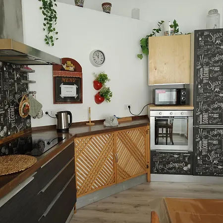 Apartman Sedie Volanti Classy